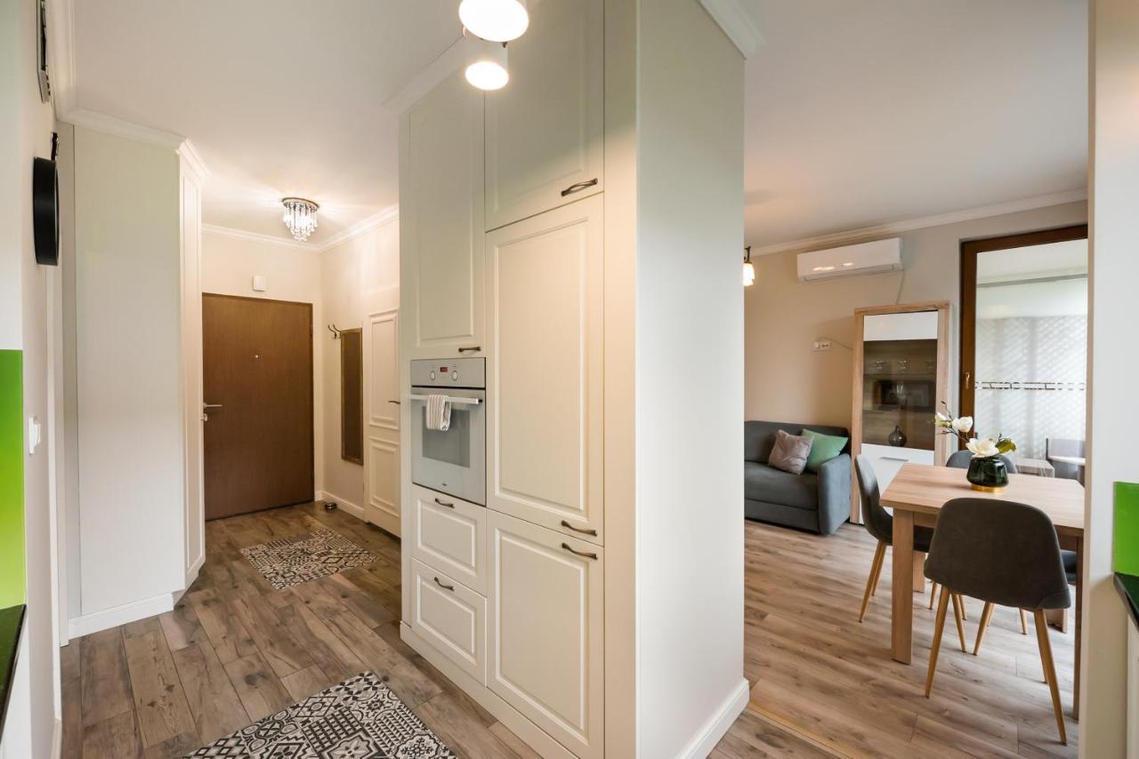 Prestige Verdant Apartment Warszawa Eksteriør bilde